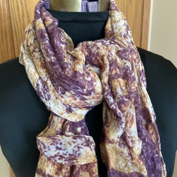𝅺Miche Maria Floral Scarf Beige and Purple - Picture 2 of 9